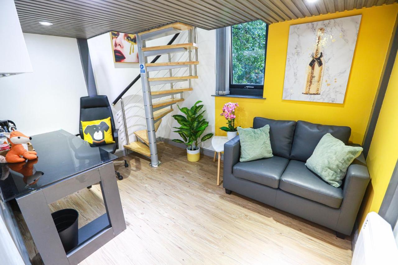 A102 Cheery Bright Loft Leilighet Coventry Eksteriør bilde